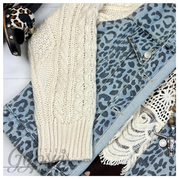 TAKING DOWN 4/5/24 POL Snow Leopard Denim & Cable Knit Jacket - Picture 13 of 14